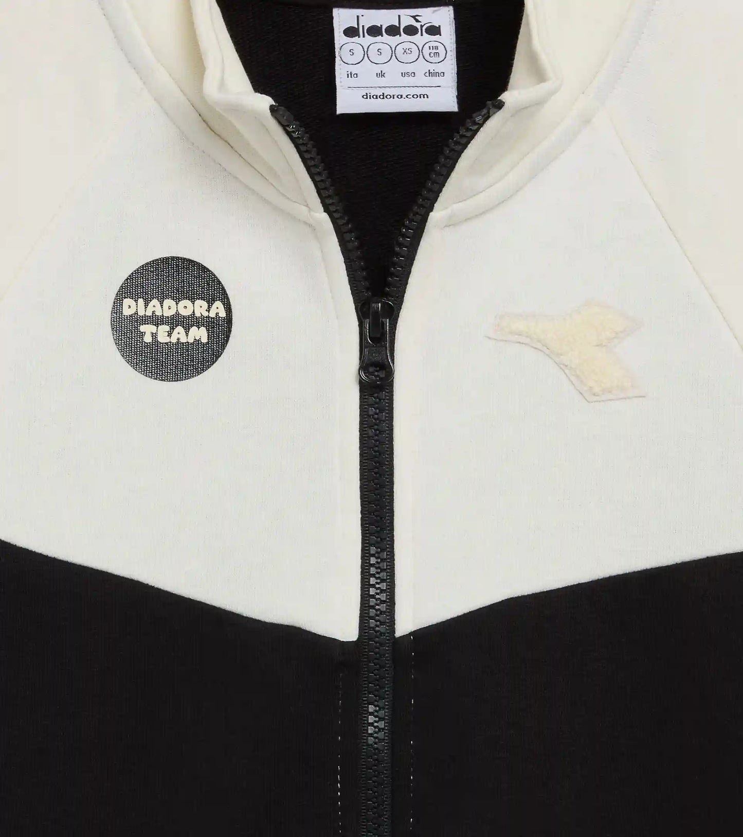 JU. TRACKSUIT FZ LOGO (FT)