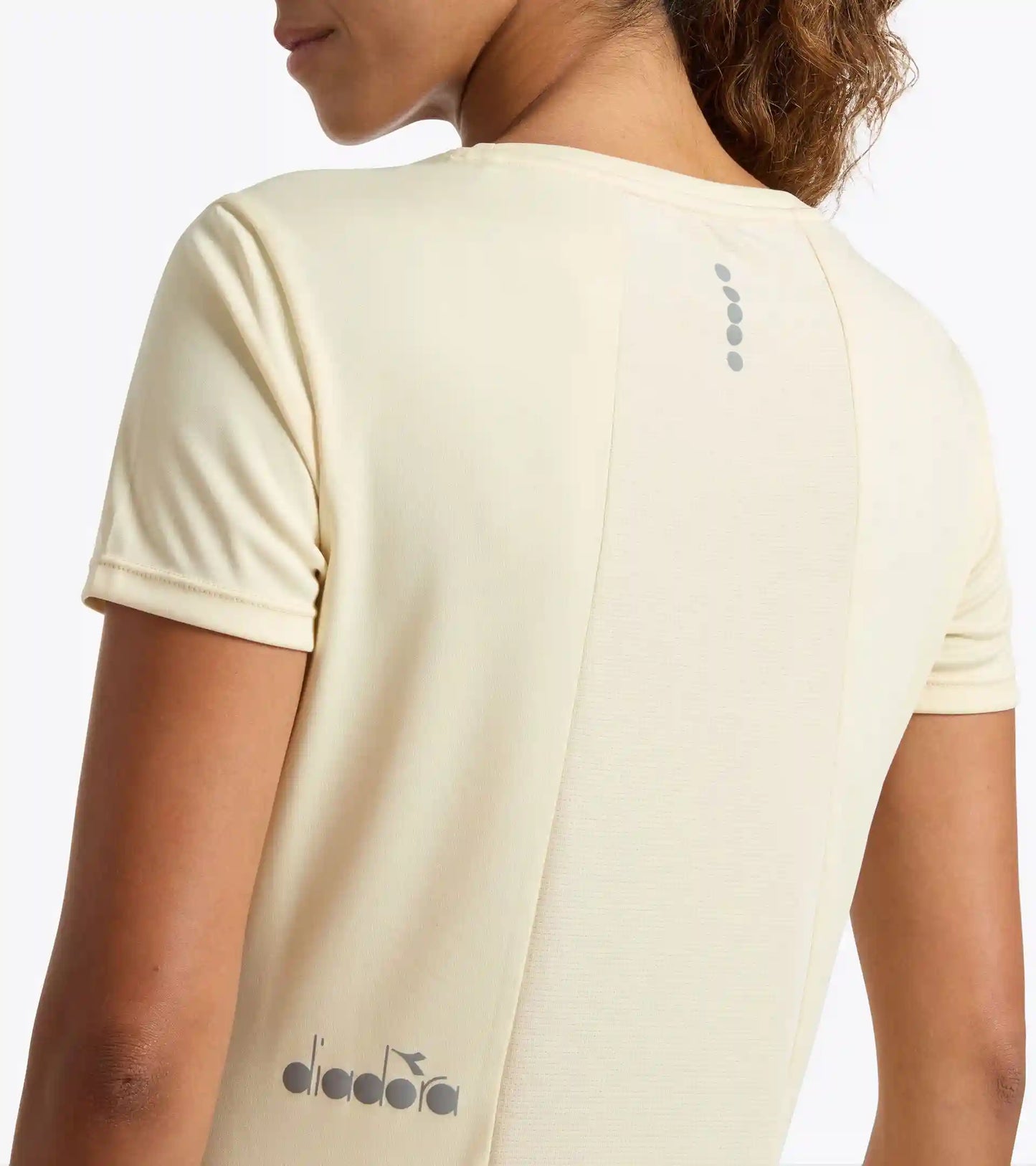 L. SS T-SHIRT COURT