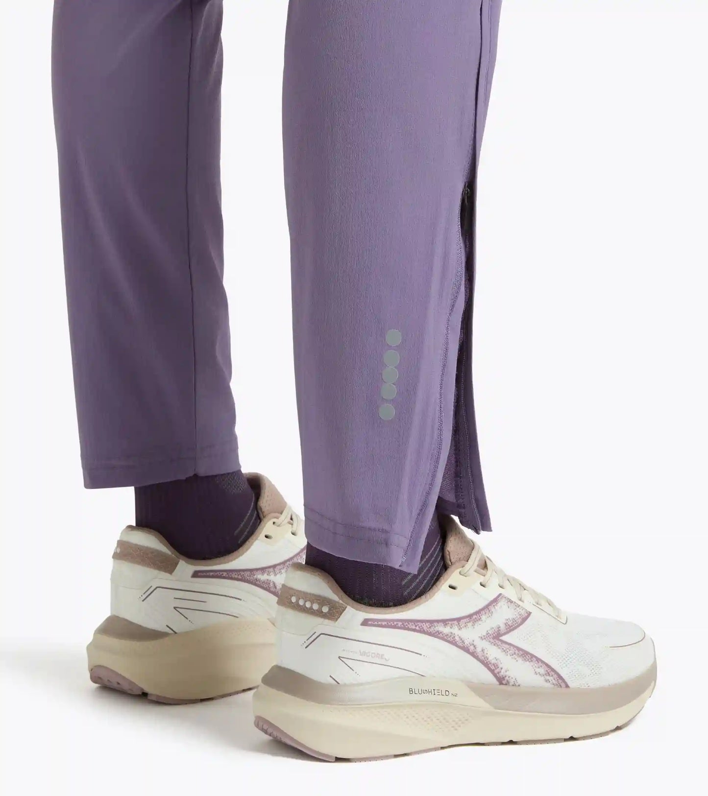 L. TECH PANTS
