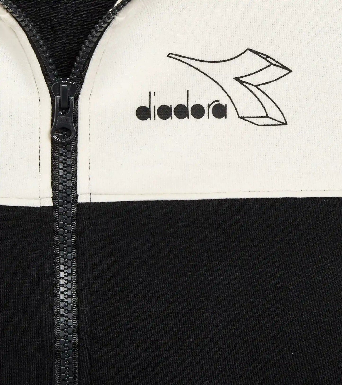 JU. TRACKSUIT FZ LOGO (FT)