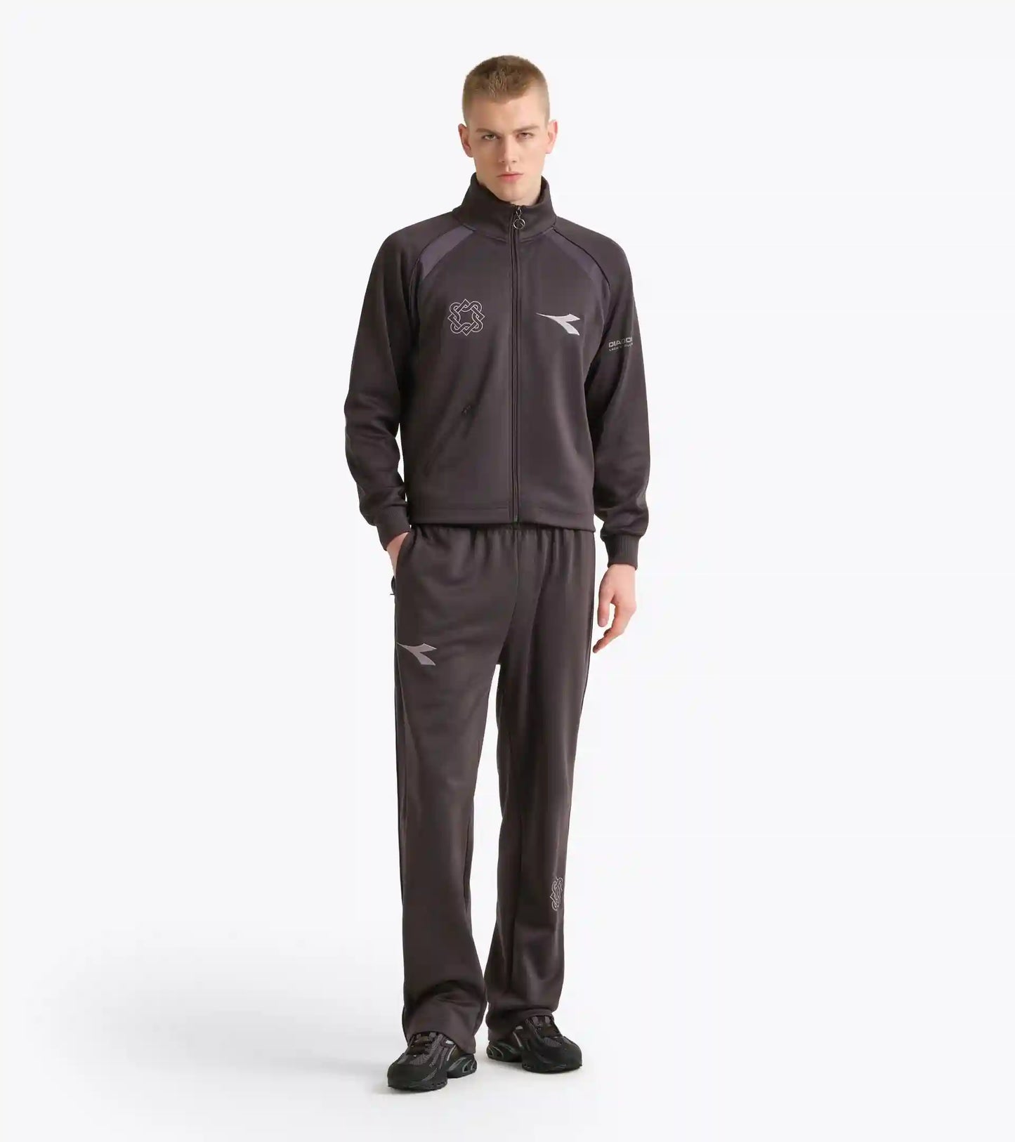 TRACK JACKET LACK OF GUIDANCE