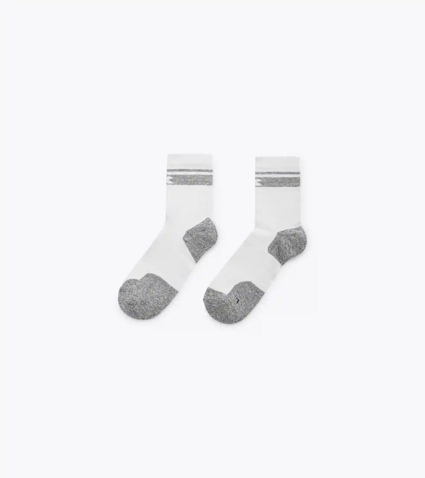 SOCKS COURT