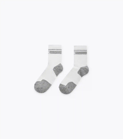 SOCKS COURT