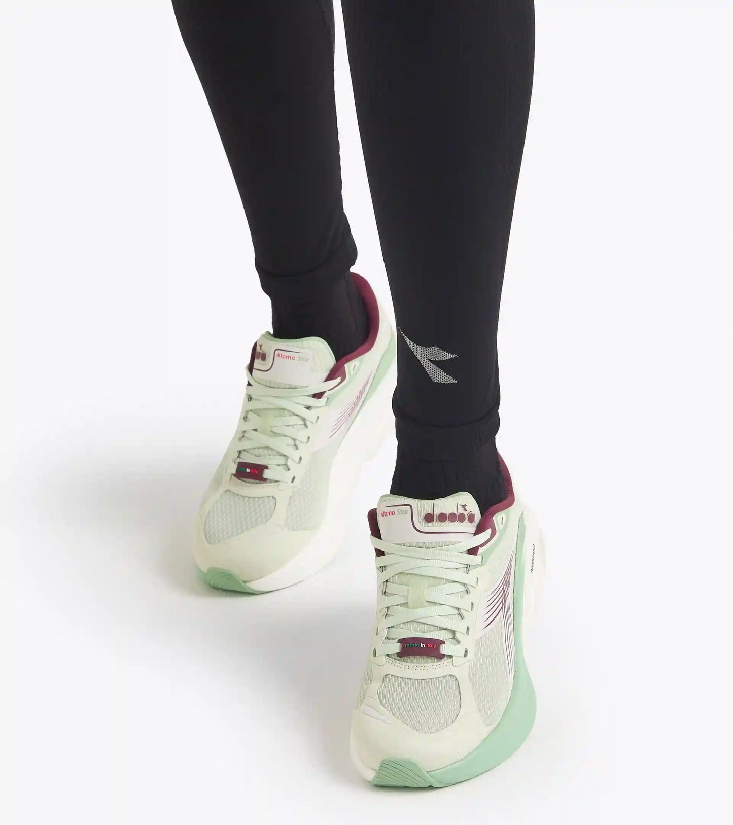 L. TIGHTS STRATOZERO