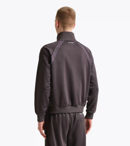 TRACK JACKET LACK OF GUIDANCE