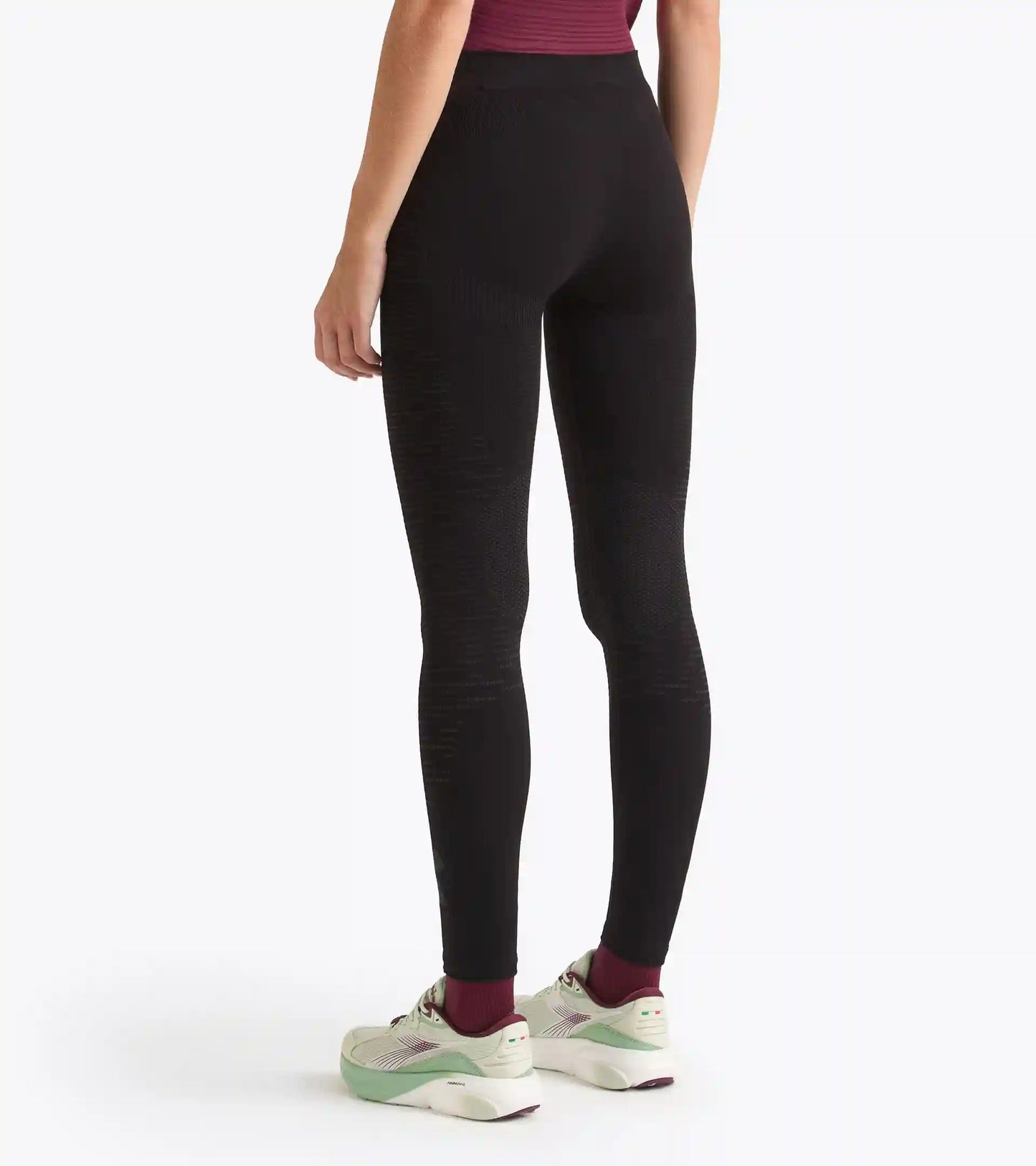 L. RUN TIGHTS STRATOUNO