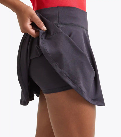 L. SKIRT COURT