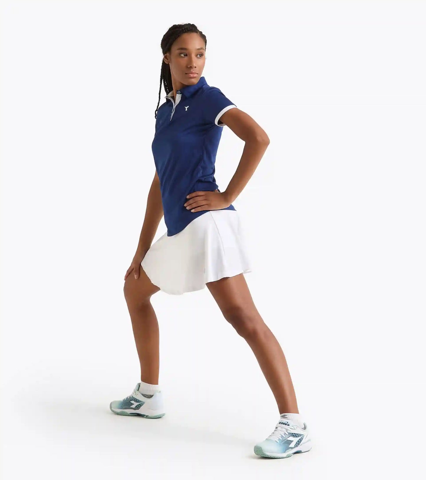 L. SKIRT COURT
