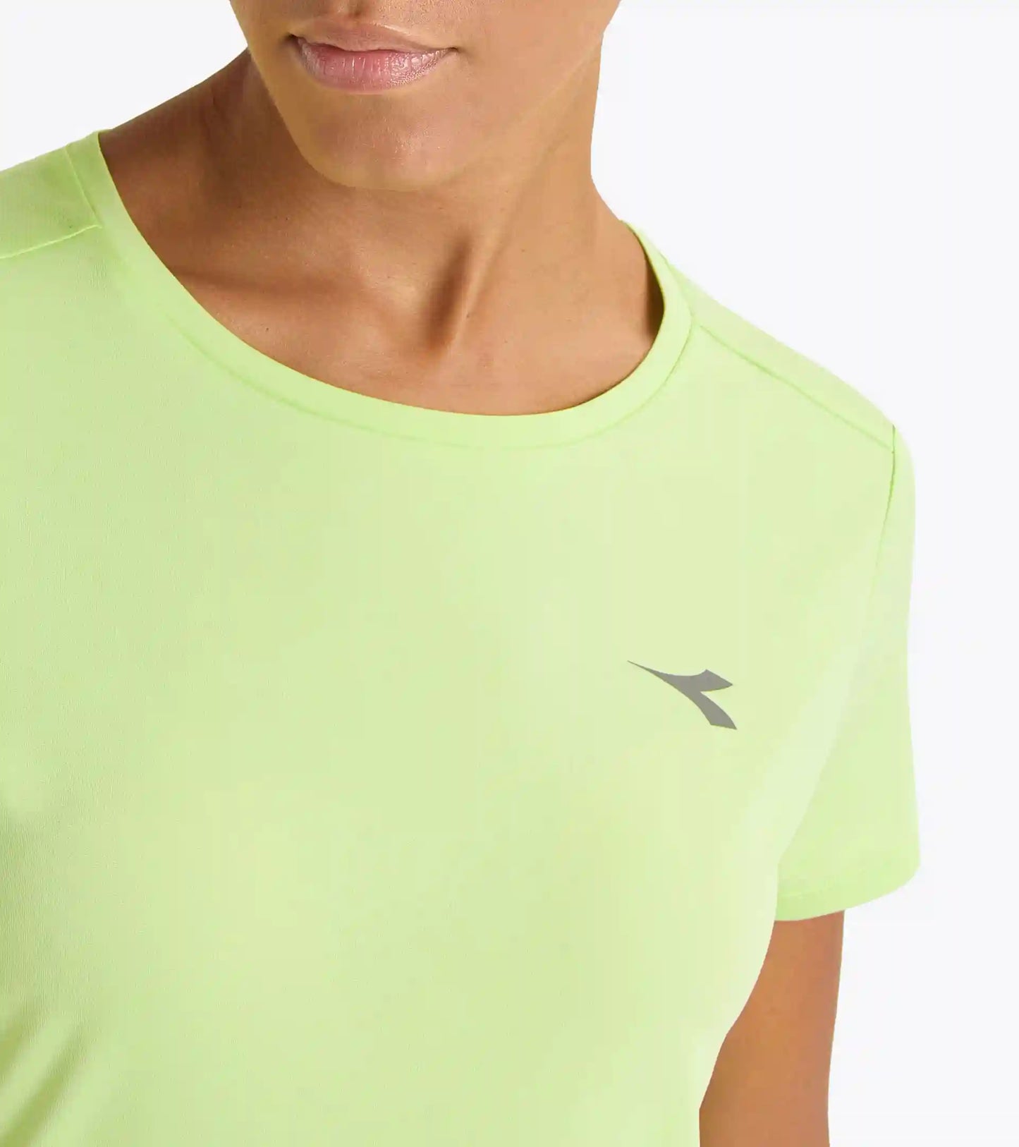RUN SS T-SHIRT W