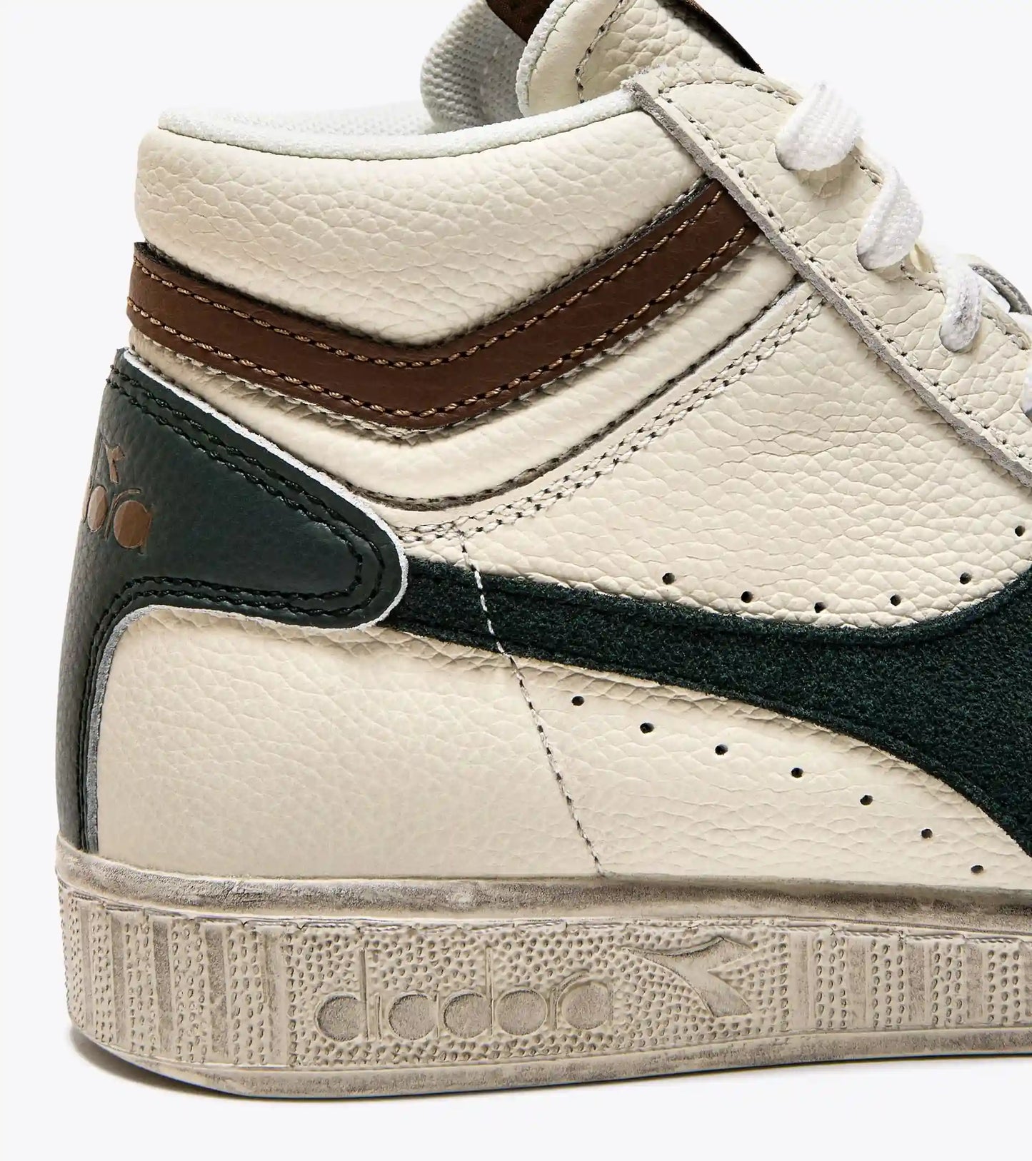 GAME L HIGH WAXED SUEDE POP