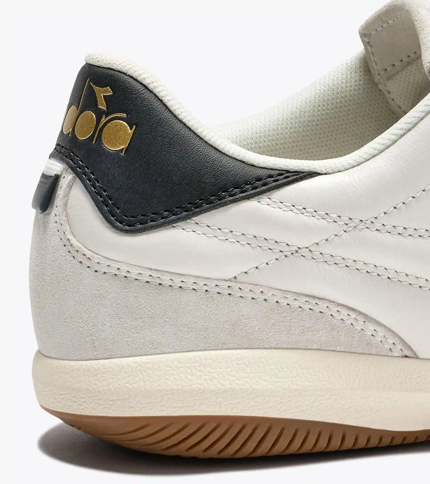 GOLD INDOOR