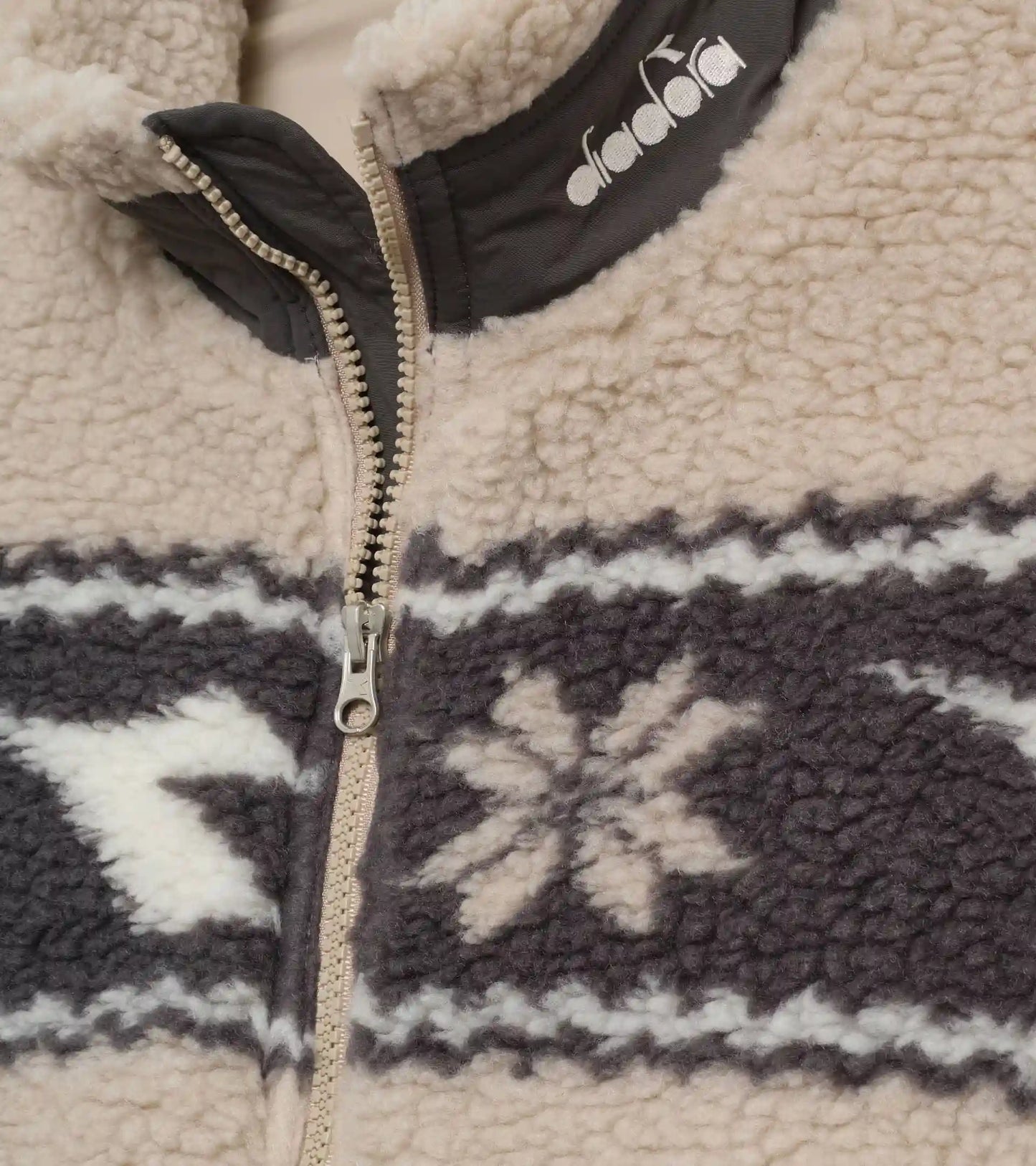 POLAR FLEECE JACKET