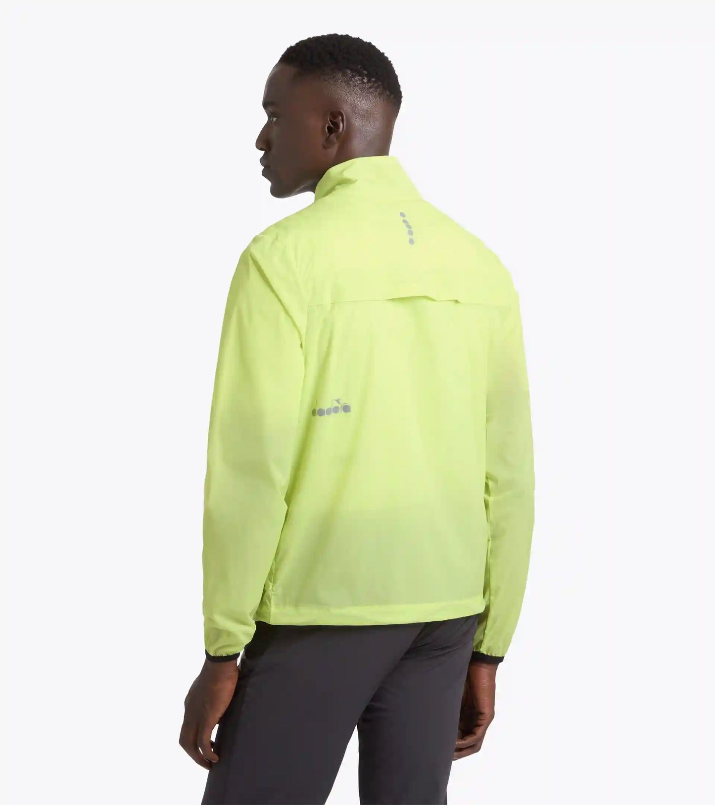 WINDBREAKER PACKABLE JACKET