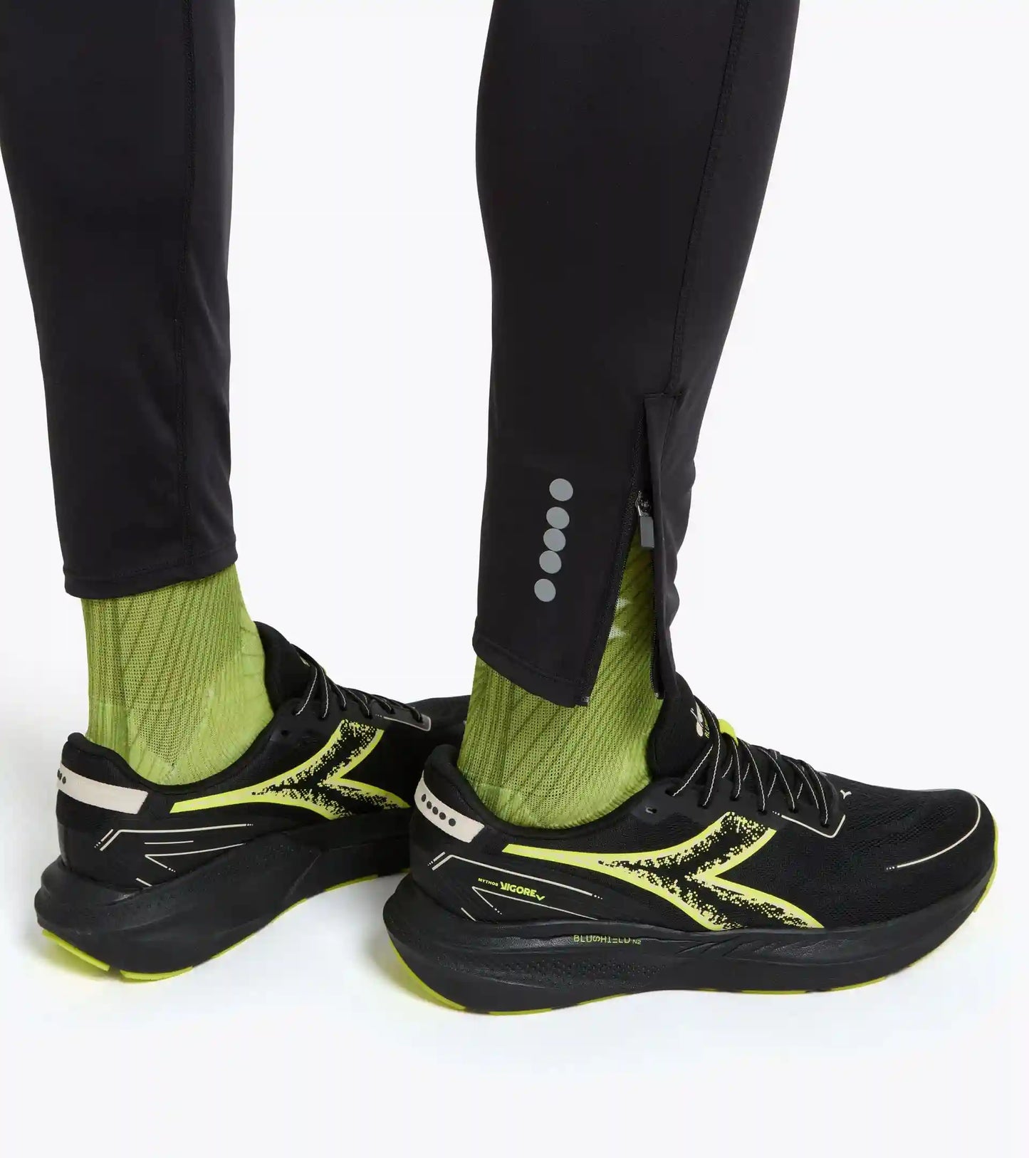 RUN TIGHTS