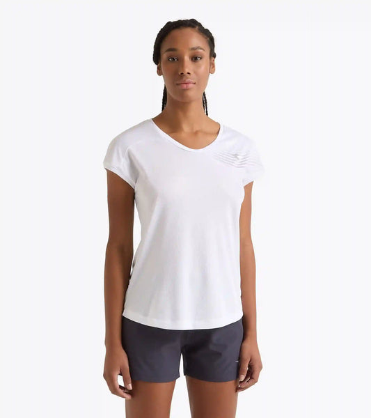 L. T-SHIRT COURT
