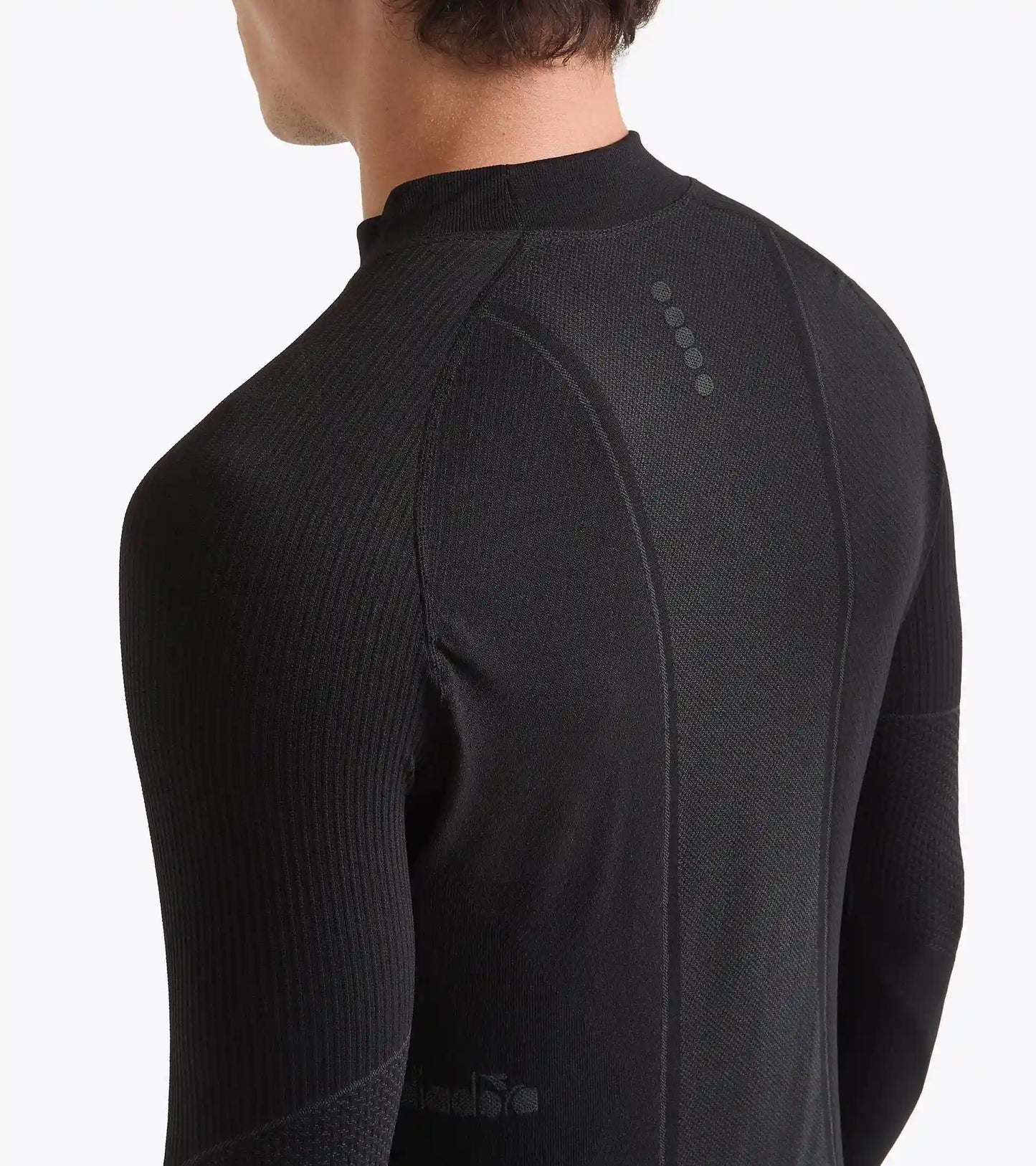 LS TURTLE NECK STRATOZERO