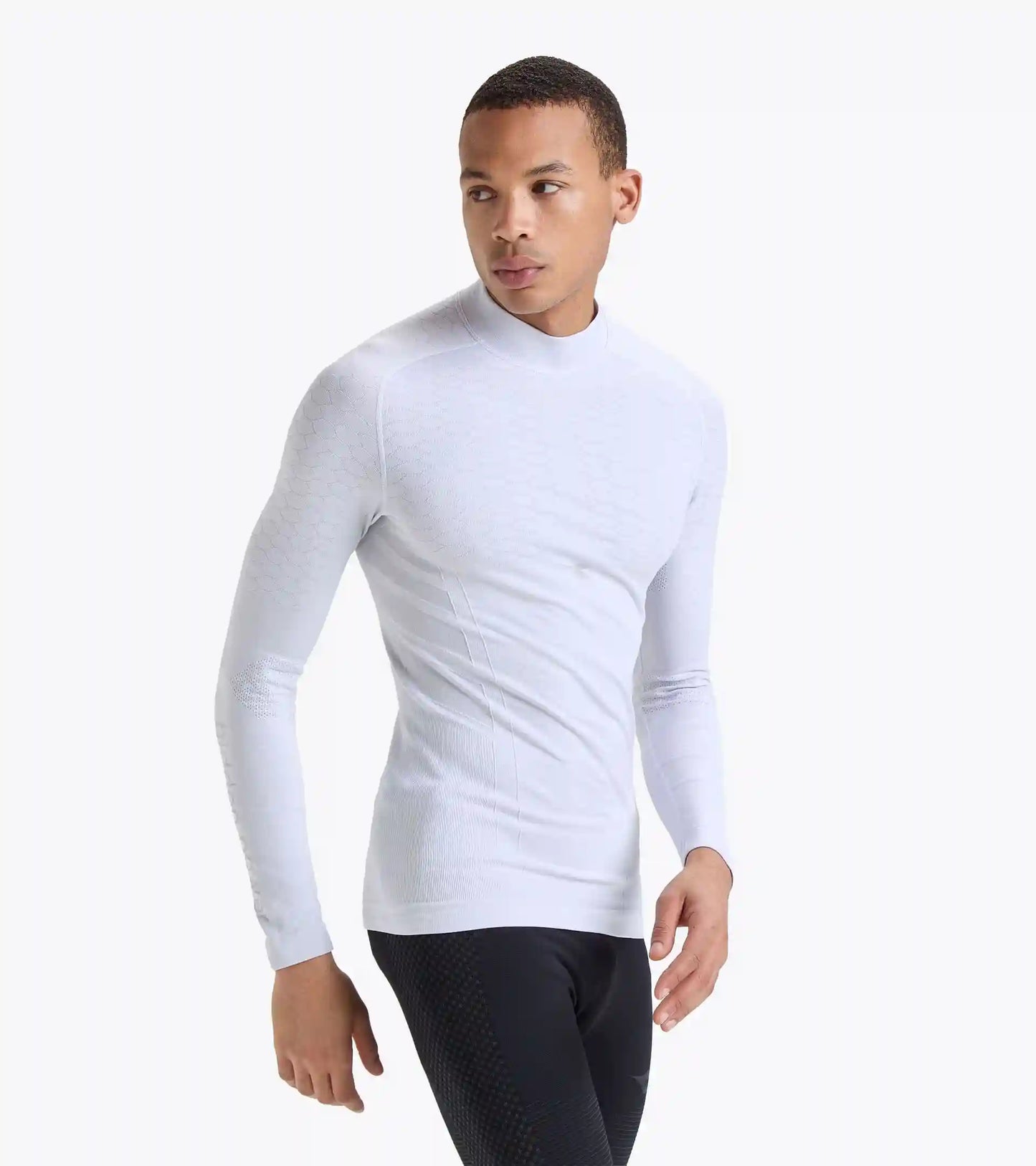 LS TURTLE NECK ACT