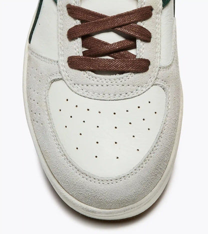 B.ELITE SPORTY