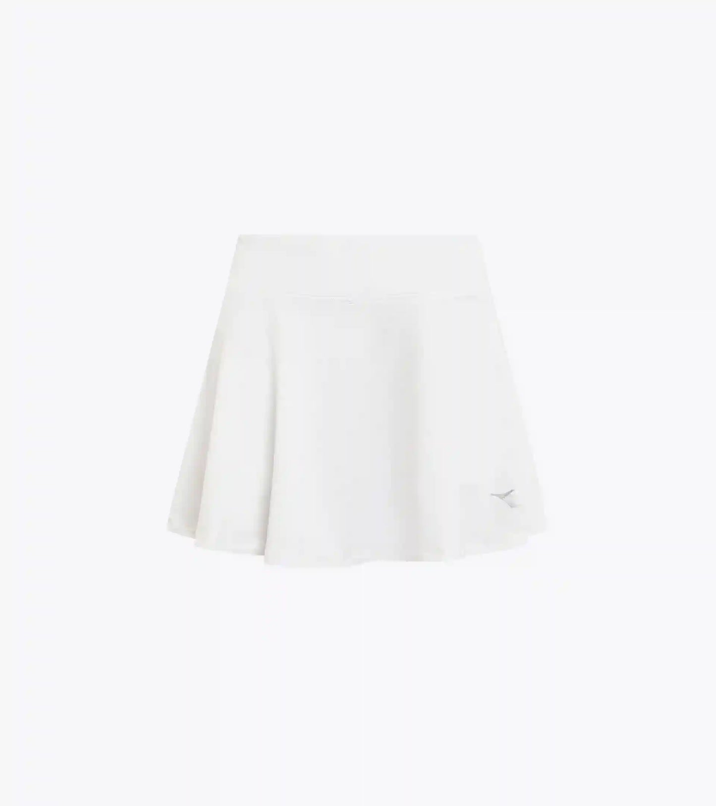 L. SKIRT COURT