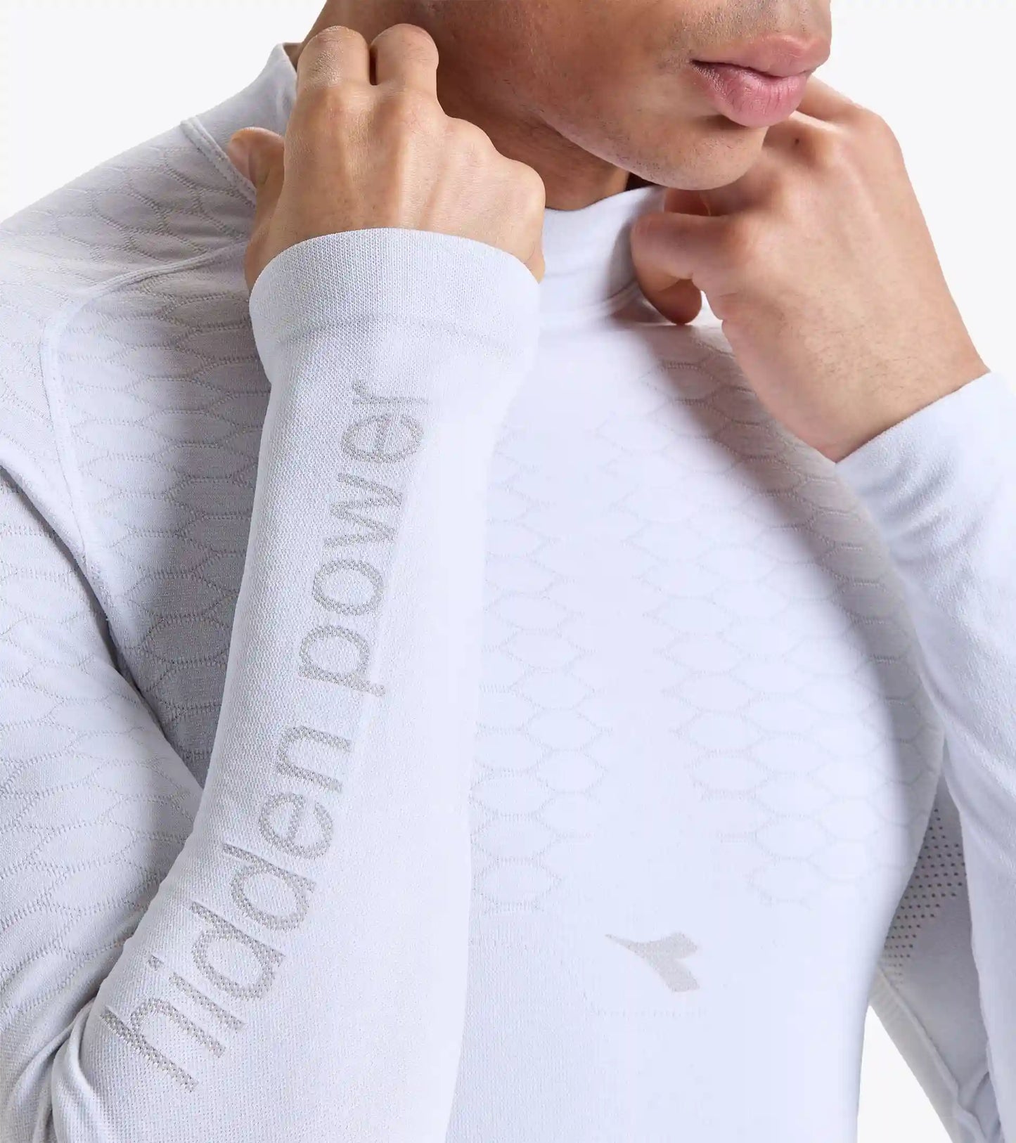 LS TURTLE NECK ACT