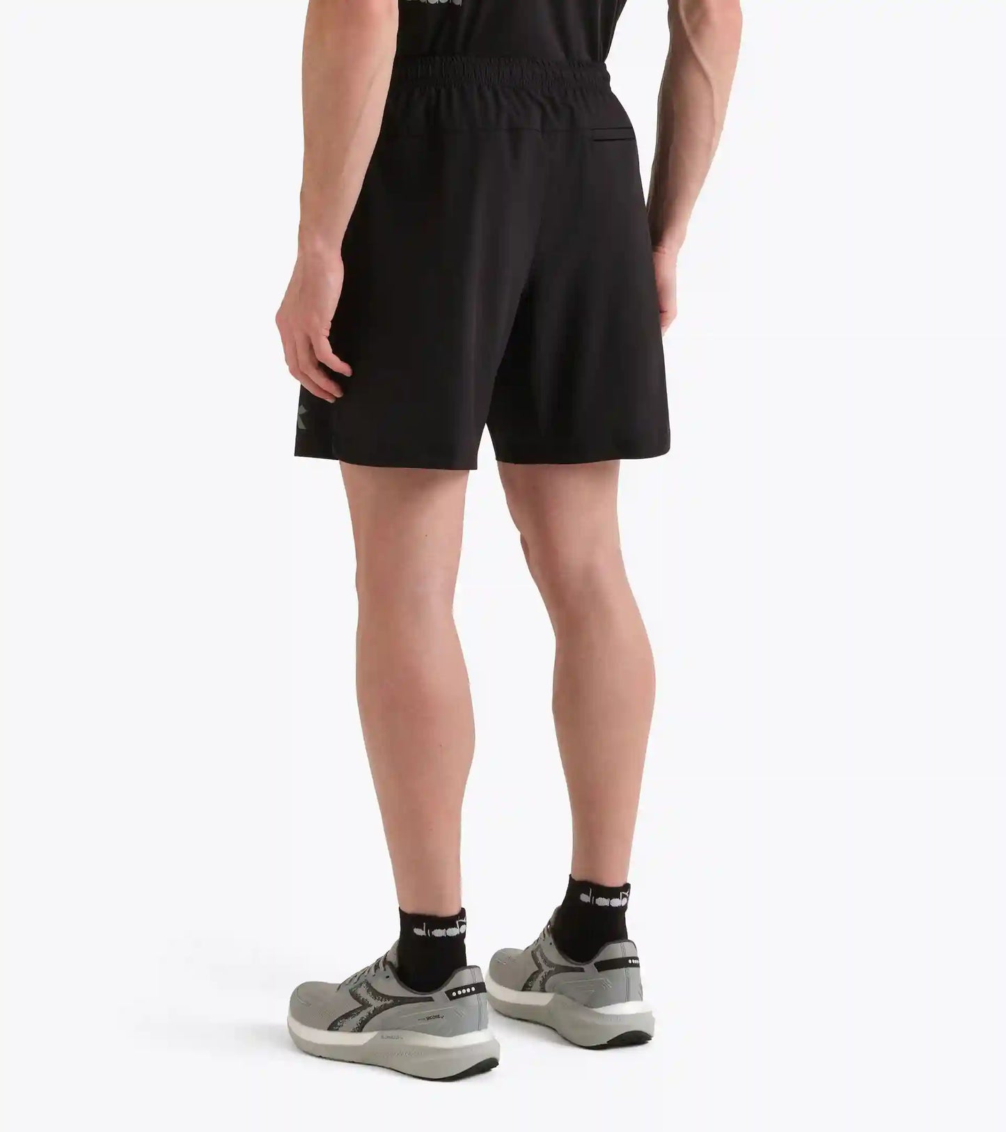 SHORTS 7
