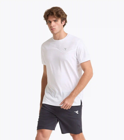 T-SHIRT COURT